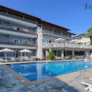4* Hotel apartamentowy Tropical
